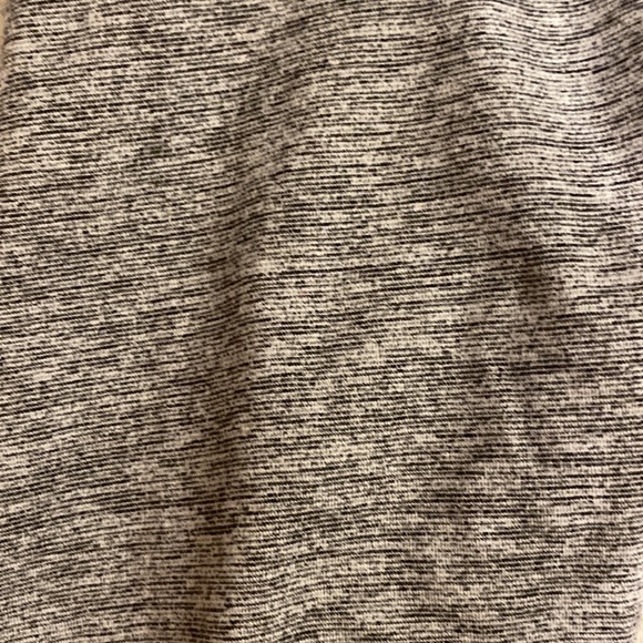 Old Navy xs biker shorts. They are grey - Picture 2 of 3